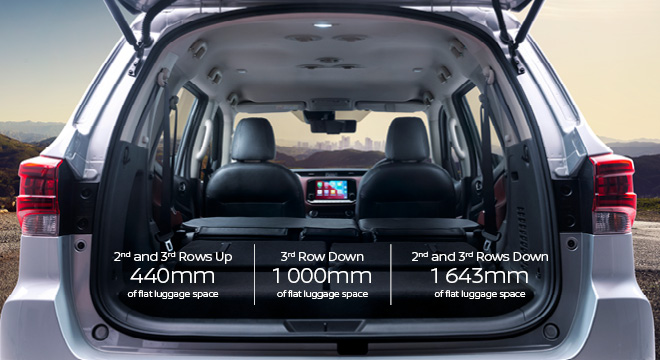 Nissan Terra Open boot